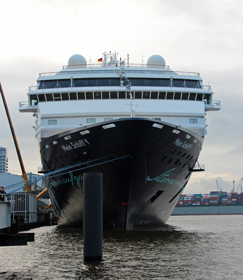 Mein Schiff 1